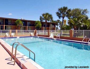 Motel Super 8 by Wyndham St. Augustine Einrichtungen foto